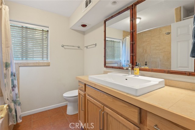 Detail Gallery Image 14 of 46 For 1631 Salem St, Chico,  CA 95928 - 4 Beds | 2/1 Baths