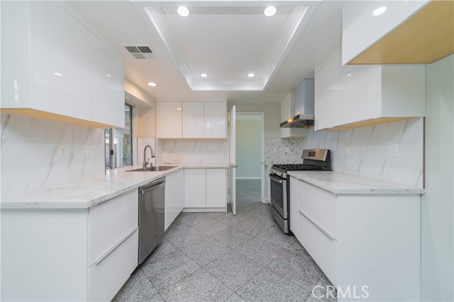 21138 Valleyview photo 12