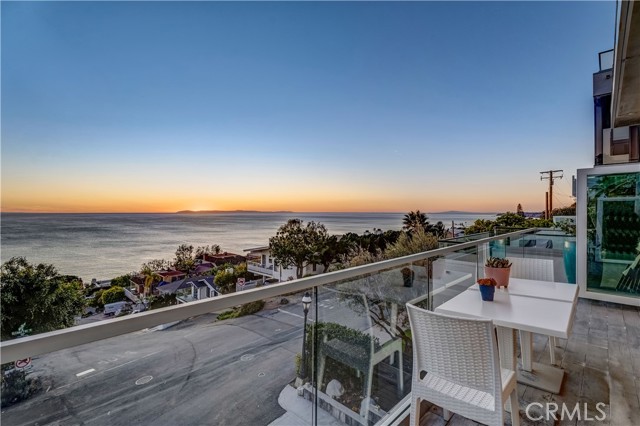 Detail Gallery Image 44 of 58 For 2510 Glenneyre St, Laguna Beach,  CA 92651 - 3 Beds | 3 Baths