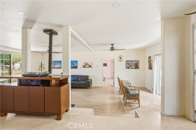 Detail Gallery Image 4 of 62 For 56833 Oakwood, Yucca Valley,  CA 92284 - 2 Beds | 2/1 Baths