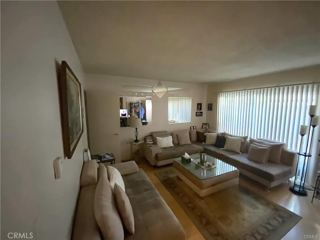 MLS #CV25196488 image #24