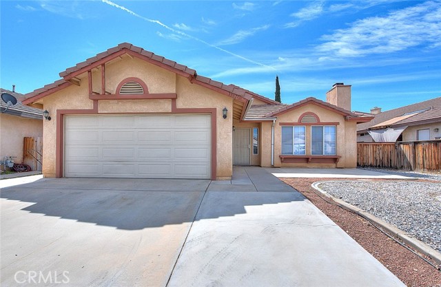Detail Gallery Image 1 of 56 For 13571 Copperstone Dr, Victorville,  CA 92392 - 3 Beds | 2 Baths