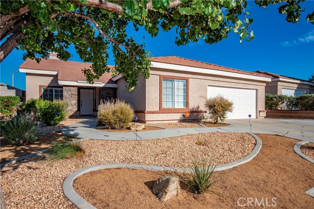 40266 Racquet, Palmdale CA: https://media.crmls.org/medias/0fb809bf-3e4c-4406-b5e0-0d00443c2338.jpg