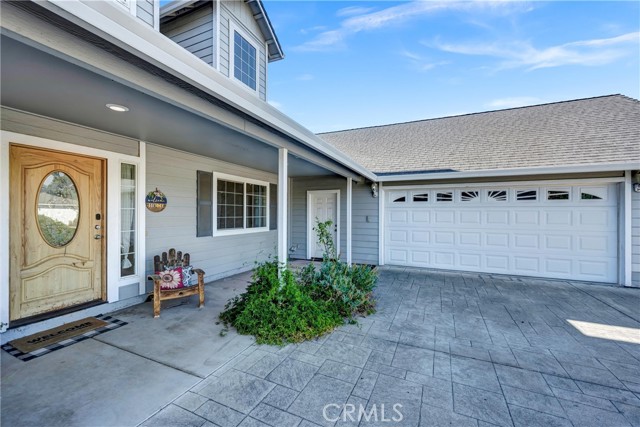 Detail Gallery Image 7 of 38 For 18695 Horseshoe Rd, Hidden Valley Lake,  CA 95467 - 3 Beds | 2/1 Baths