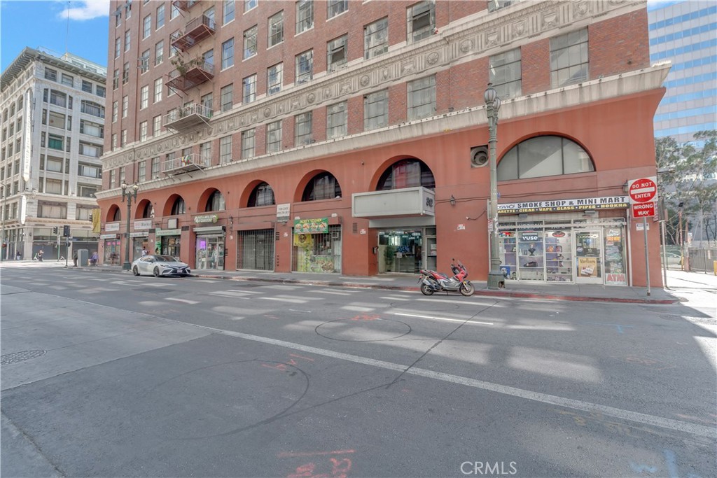 312 W 5th Street #1109