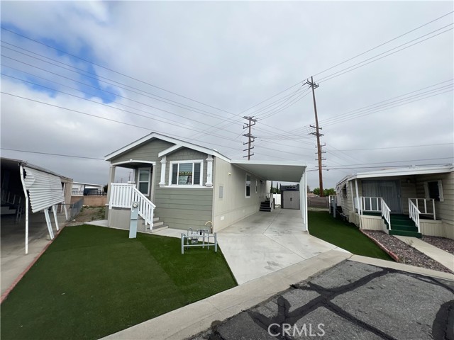 260 N Lyon ave, Hemet CA: https://media.crmls.org/medias/0fb98901-aab2-47f4-acf9-164783a40aa7.jpg