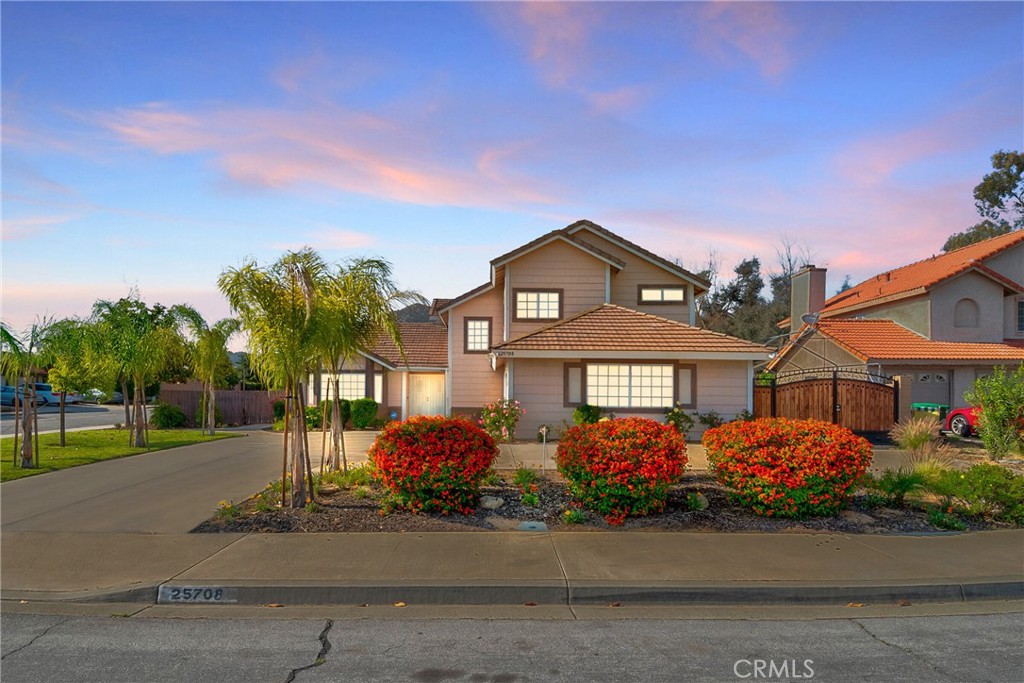 MLS #OC25106498 img 43