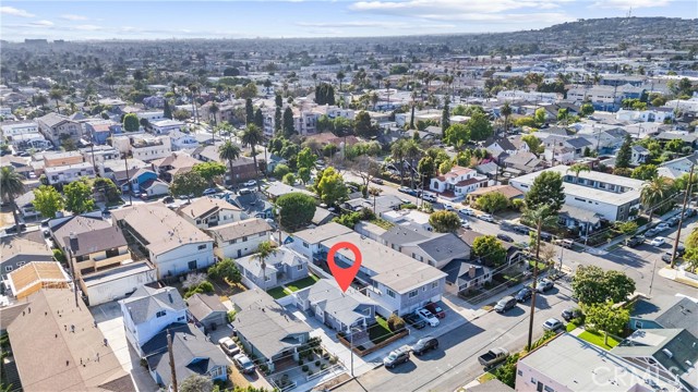 765 Loma Avenue, Long Beach CA: https://media.crmls.org/medias/0fbc3b5e-b952-4818-bbf1-6d90c52904b3.jpg