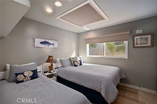 Image 17 of 34 For 34365 Dana Strand  3