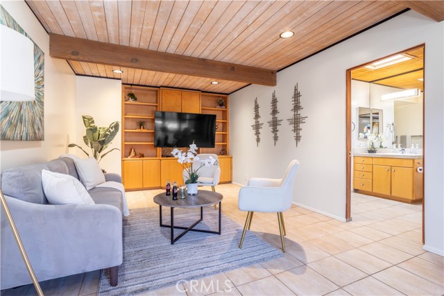 Detail Gallery Image 19 of 44 For 17442 Horace St, Granada Hills,  CA 91344 - 3 Beds | 3 Baths