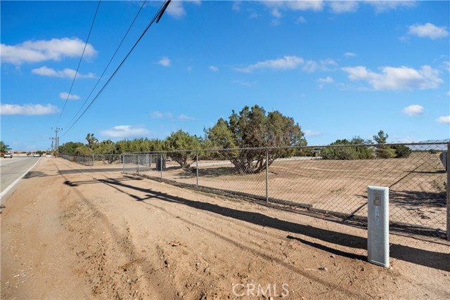 Detail Gallery Image 44 of 48 For 7215 Kourie Way, Oak Hills,  CA 92344 - 2 Beds | 2 Baths