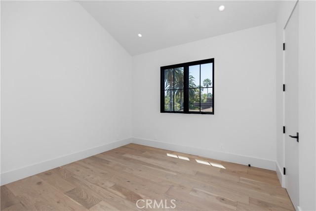 577 36th Street, Manhattan Beach, California 90266, 5 Bedrooms Bedrooms, ,5 BathroomsBathrooms,Residential,Sold,36th,SB21113889