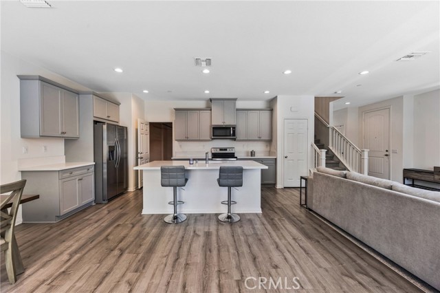 Detail Gallery Image 9 of 25 For 15971 Aventurine Ln, Chino,  CA 91708 - 3 Beds | 2/1 Baths