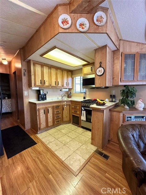 Detail Gallery Image 4 of 22 For 2750 W Acacia #B22,  Hemet,  CA 92545 - 2 Beds | 1 Baths