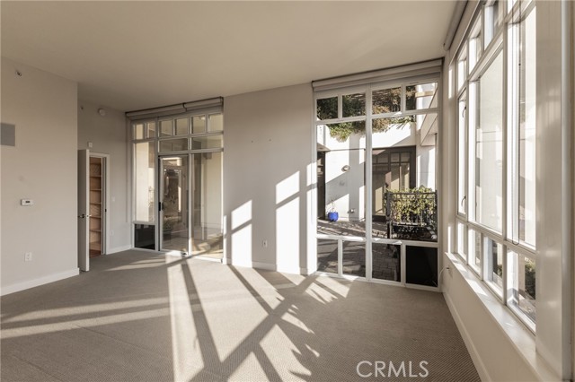 Detail Gallery Image 15 of 38 For 700 W Harbor Dr #104,  San Diego,  CA 92101 - 2 Beds | 2/1 Baths