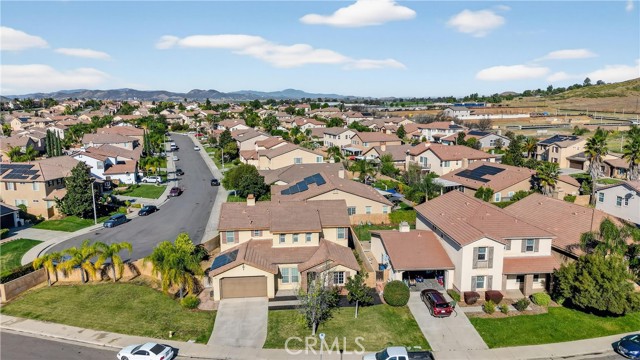 Detail Gallery Image 4 of 50 For 34581 Spindle Tree, Winchester,  CA 92596 - 5 Beds | 3 Baths