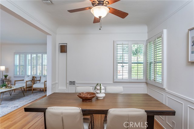 620 S Bel Aire Drive, Burbank CA: https://media.crmls.org/medias/0fc144ee-3909-46fc-9d3e-d188020569c5.jpg
