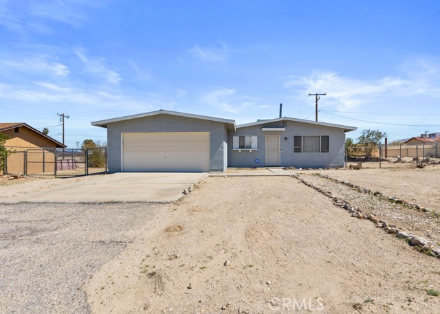 7005 Star Avenue, 29 Palms, California 92277, 2 Bedrooms Bedrooms, ,1 BathroomBathrooms,Single Family Residence,For Sale,Star,EV24049168