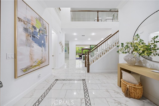 Detail Gallery Image 2 of 62 For 30 Swift, Lake Forest,  CA 92630 - 5 Beds | 4/1 Baths