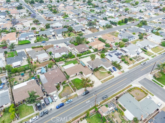 property-img