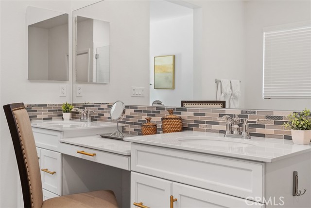 2569 Pasture Glen, Escondido CA: https://media.crmls.org/medias/0fc20ed4-44ba-46f4-b039-b798920ad1c3.jpg