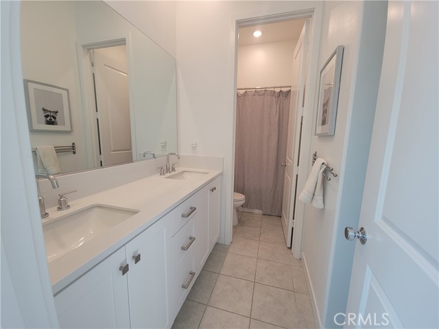 Detail Gallery Image 14 of 33 For 27078 Painted Sky Way, Valencia,  CA 91381 - 3 Beds | 2 Baths