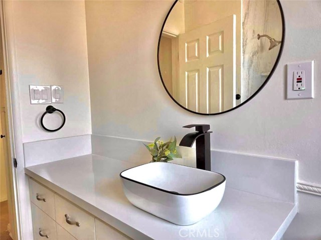 541 N Broadmoor Avenue, West Covina CA: https://media.crmls.org/medias/0fc23dc0-1e8b-444b-9156-ad425011f617.jpg