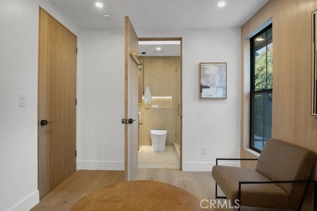 Detail Gallery Image 30 of 63 For 11107 Kling St, North Hollywood,  CA 91602 - 4 Beds | 4 Baths