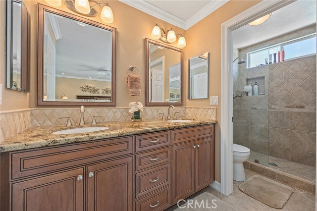 Detail Gallery Image 13 of 24 For 472 Dover Cir, Brea,  CA 92821 - 4 Beds | 2 Baths