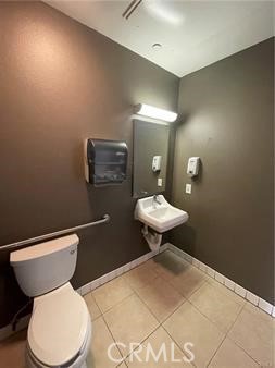 133 The Promenade N, Long Beach CA: https://media.crmls.org/medias/0fc3d658-7caf-487d-a7c3-a500f8810aba.jpg