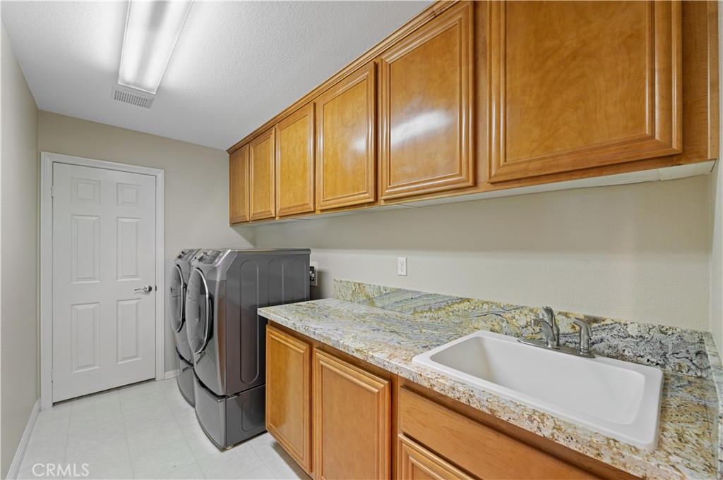 33716 Blue Water Way