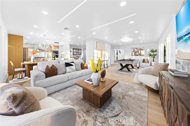 Detail Gallery Image 4 of 38 For 326 E Sierra Madre, Glendora,  CA 91741 - 4 Beds | 2 Baths