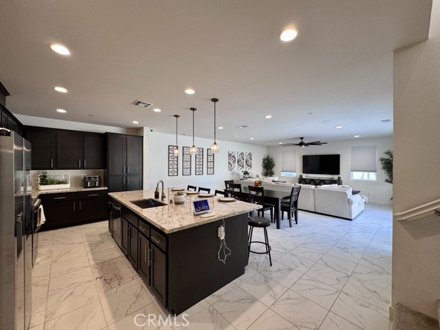 38572 Rosegate Place, Murrieta CA: https://media.crmls.org/medias/0fc607f9-40a4-4631-b126-8d8ecdb9bc12.jpg