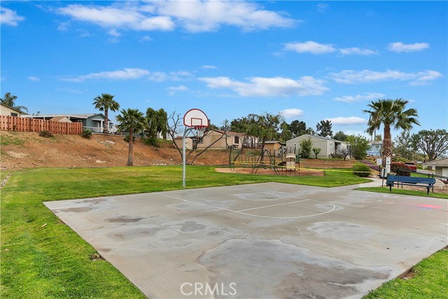 Detail Gallery Image 35 of 37 For 3700 Quartz Canyon Rd #93,  Riverside,  CA 92509 - 3 Beds | 2 Baths