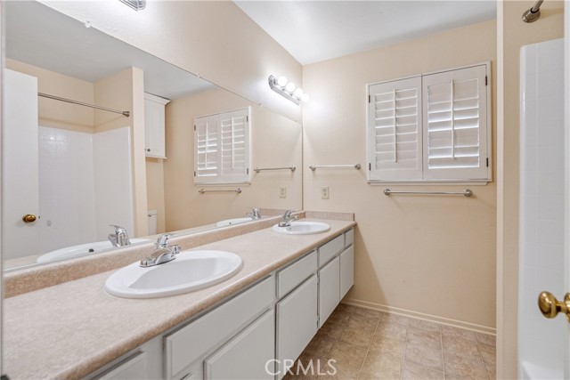 Detail Gallery Image 26 of 33 For 2859 W Avenue J9, Lancaster,  CA 93536 - 3 Beds | 3 Baths