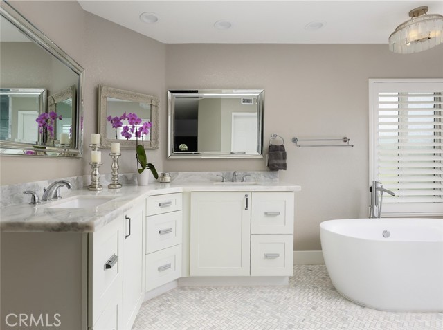 25392 Shadywood, Laguna Niguel CA: https://media.crmls.org/medias/0fc75850-5f02-4ff3-a084-03c46e80fb8c.jpg