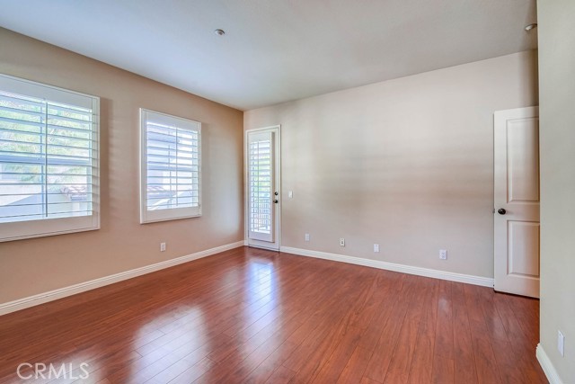 45 Olivehurst, Irvine CA: https://media.crmls.org/medias/0fc75929-0daa-4366-80fc-0ea497eb8a6e.jpg