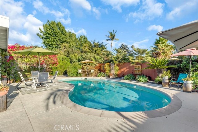 1640 W Ricky Avenue, Anaheim CA: https://media.crmls.org/medias/0fc8f715-d4a1-4501-8e4a-ef45bbceac75.jpg