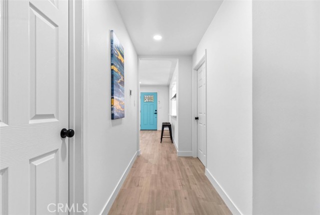 Detail Gallery Image 21 of 46 For 139 N Tahquitz, Hemet,  CA 92543 - 3 Beds | 2/1 Baths