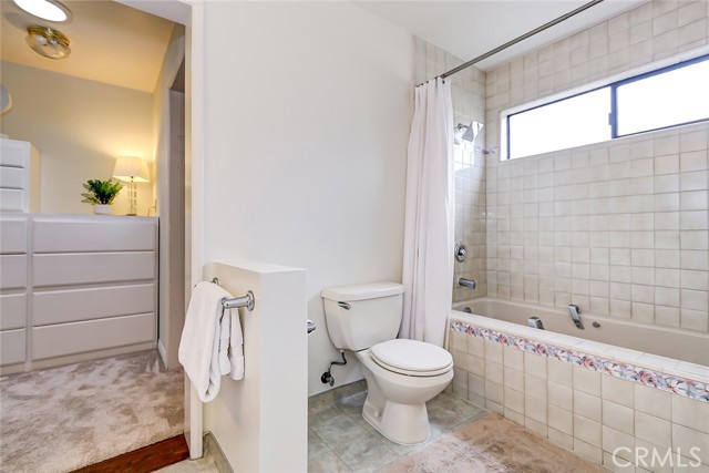 2906 Perkins Lane, Redondo Beach, California 90278, 4 Bedrooms Bedrooms, ,2 BathroomsBathrooms,Residential,Sold,Perkins,SB23084856