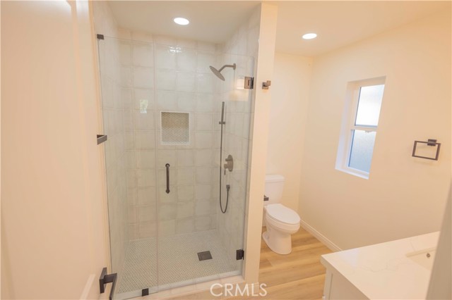 2122 W 10th Street, Santa Ana CA: https://media.crmls.org/medias/0fcae85e-cb54-4ef2-b867-dc1a785f64eb.jpg