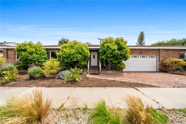11338 Stevens Avenue, Culver City CA: https://media.crmls.org/medias/0fcbf2a0-d8c8-4b20-b80e-49ebba9a6400.jpg
