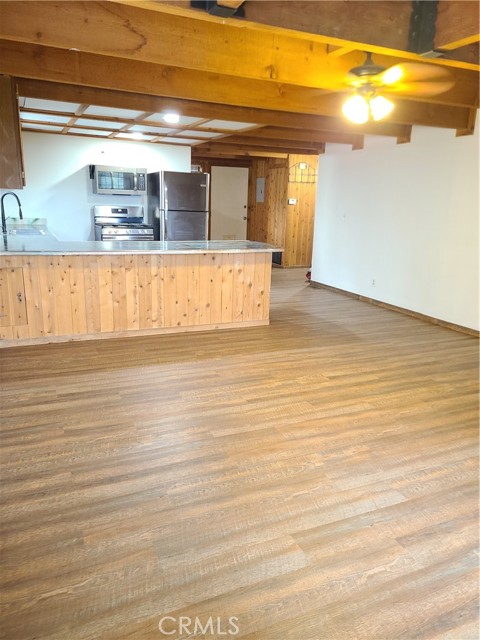 Detail Gallery Image 36 of 58 For 31194 Outer Highway 18, Running Springs,  CA 92382 - 4 Beds | 4 Baths