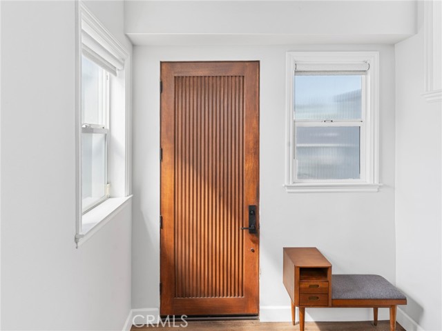 Detail Gallery Image 9 of 32 For 3506 Blossom Ln #C,  Redondo Beach,  CA 90278 - 3 Beds | 2/1 Baths