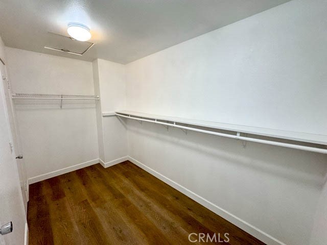 https://media.crmls.org/medias/0fcce3fd-3eec-49c1-adb4-bffe7b6800f8.jpg?preset=X-Large