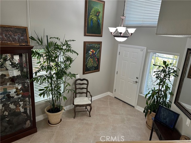 Detail Gallery Image 8 of 72 For 5370 Wrangler Dr, Fontana,  CA 92336 - 4 Beds | 2/1 Baths