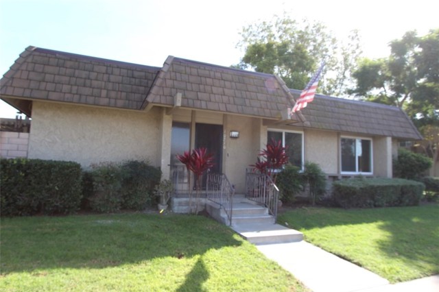 10210 Black River Court, Fountain Valley, CA 92708