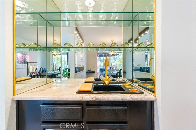 4176 Delphi Circle, Huntington Beach CA: https://media.crmls.org/medias/0fcf69e7-6a75-4e11-9f55-f28e8aca688a.jpg