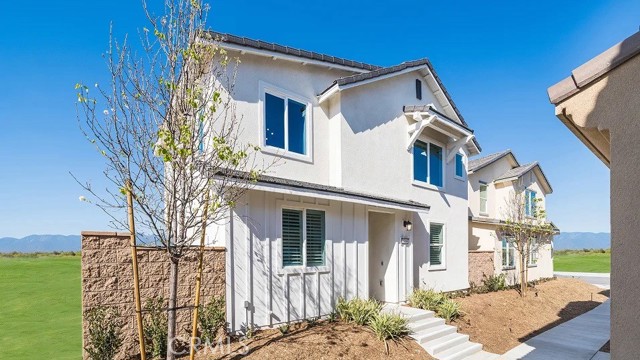 Detail Gallery Image 19 of 20 For 1303 Galaxy Way, Rialto,  CA 92376 - 3 Beds | 2/1 Baths