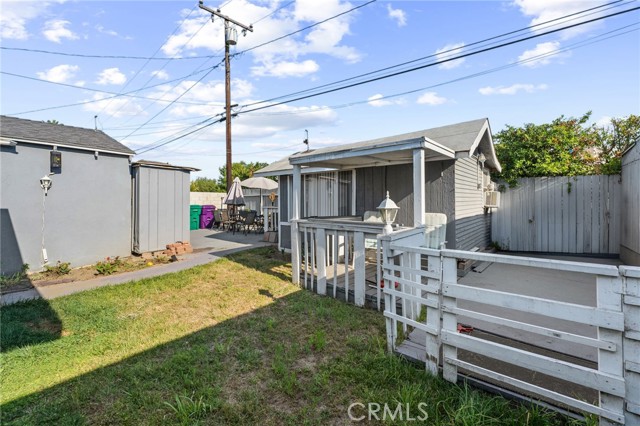 Detail Gallery Image 27 of 41 For 664 E Barry Dr, Long Beach,  CA 90805 - 3 Beds | 2 Baths